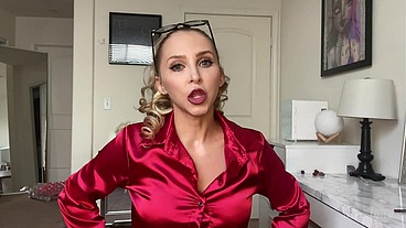 Stepmom Turns You Bi ASMR