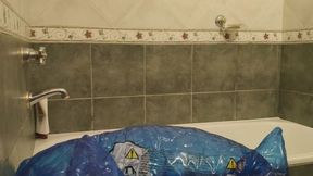 Fun with Inflatables at my bathroom