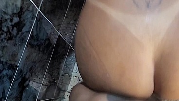 Sexo no banheiro com a bbw