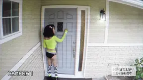 Ebony babe Ariana Aimes gets roughed up on first date