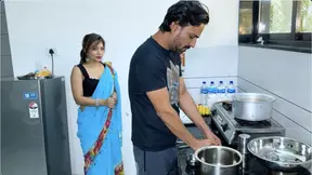 Neighbor's sister-in-law came to ask for sugar