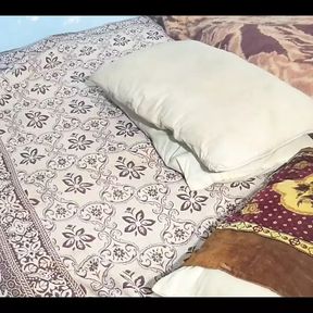 Pakistani Wife Pussy Fucked in Missionary