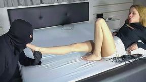 Lavinia Sims Foot Domina WHIPPING MASKE PART 1 BRESE