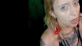 Pretty Little MILF Get's a Mega Facial