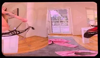 Seductive Olivia Sparkle Teases & Pleases Before Intense Action