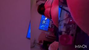 Hi tries to ride dick