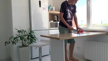 Body-Lyric's Sizzling Kitchen Rendezvous