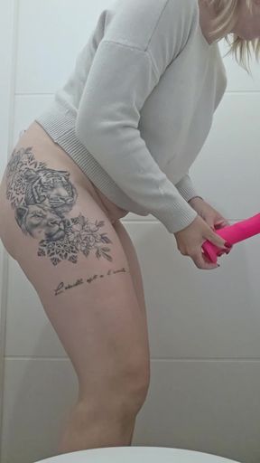 Little French Makes It Good in the Bathroom and Mega Squirt