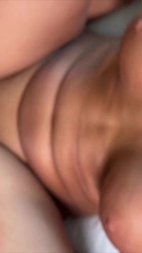 Leah Layz Pays Mrflourish an Afternoon Visit for Some Sex and Anal Training