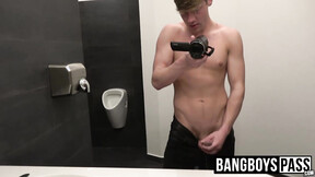 ”Jock films himself in bathroom before stroking his huge dick”
