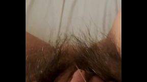 hairy mom'_s mature pussy playing piano