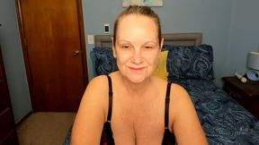 Roni Raye Private Show