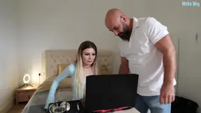 Stepdaughter tempts older dad into a taboo wet session