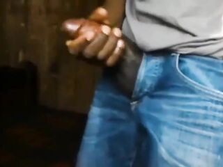 AFRO AMATEUR MALE STROKING ANTIL THICK SPUNK FOUNTAIN