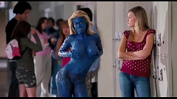 Carmen Electra Es Mystique En Epic Movie.