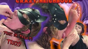 Crazy neighbor (HD 720p MP4)