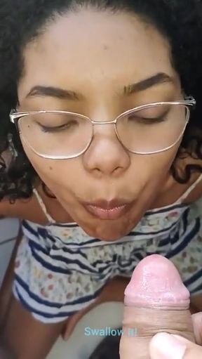 Stepdaughter My Obedient Cleaning My Feet with Her Tongue and Drinking All My Urine