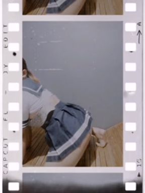 Looking for 3 boys for gangbang content please subscribe i will choose from subscribers