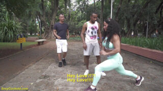 Extrem film av mogen latinamerikansk styvmamma slampa som blir grov analknullande