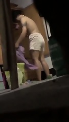 Ngintip Ganti baju