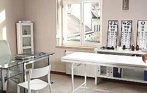 Free soft scene - cheating girlfriend claudia bavel fucks her patient at the clinic gp2916