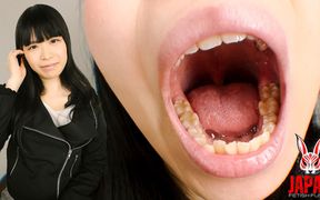 [amateur Girl Series] Amateur Yukari's Selfie of Her Tongue and Inside Her Mouth