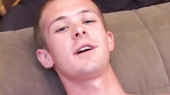 Twink Tommy Nolan Self-Sucks and Cums on His Face