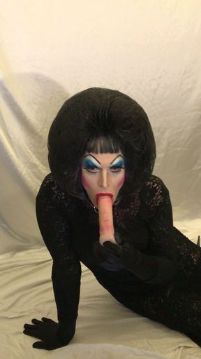 Drag Queen Slut starting webcam with a Master!