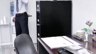The Queen of the Office A Sensual Seduction