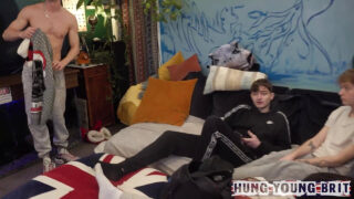 минет, секс втроем, без седла, трах, групповой секс, член-монстр – большие члены, любительницы, молодые геи-шлюхи трахаются в задницу