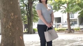 Natsumi Omachi's Unforgettable First Time: A Married Woman Documentary Shoot Explored