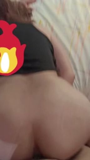 The neighbor and I are going to the hotel