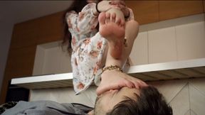 Lisa On Table Top - Face Serving Her Sexy Bare Feet - MIX