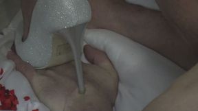 calca pe mana cu toc cui partea 2