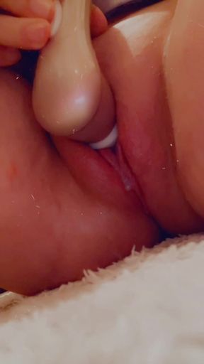 Real pulsating woman orgasm