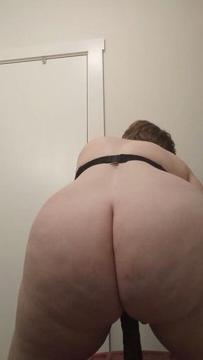Watch Heidi's Ass Bounce as She rides Cock