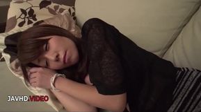Sultry Star Ignites Passionate Play in Intense XXX Encounter