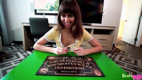 ”Spoiled Sis: Ouija board game with Riley Reid hd porn”