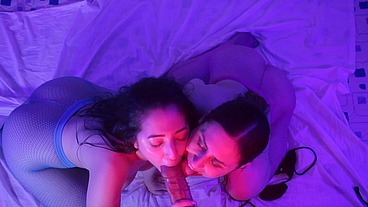 FILME COMPLETO - EMME WHITE E LIS XXX VÃO TE FAZER GOZAR VÁRIAS VEZES COM ESSA PUNHETA GUIADA EM POV COM PODOLATRIA, SEXO ANAL, AXILISMO E OUTRAS DELÍCIAS DO SEXO ENTRE MULHERES