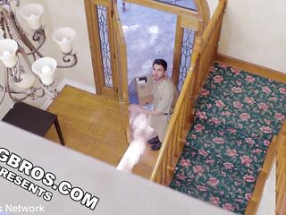 Anya Ivy Bangs The MailMan