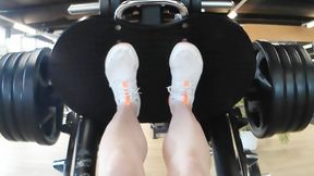 Leg Press with 220 Kg