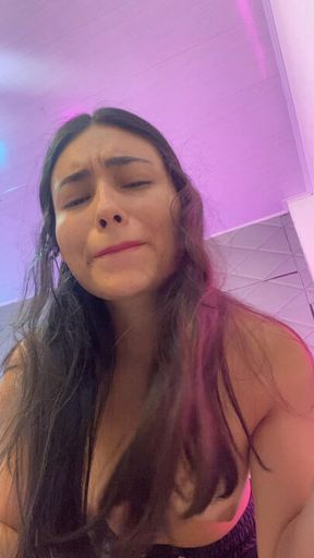 Whipping my sweet face🥴😈