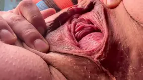Pervert babe pisses on his face while he sucks her cervix