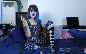 Hairy Clown Smokes