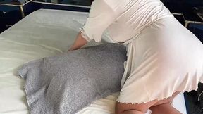 Stepmom's huge butt&#x1F351; throbs during intense anal&#x1F44C; action