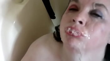 Sexy BBW Clown Deepthroat
