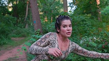 Thong bodysuit - Milf on the trail