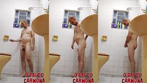 tesao no calor bora tomar um banho ?