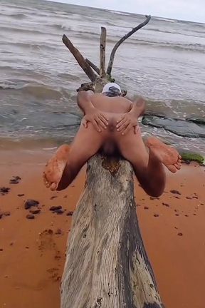 Ladysilva My Big Ass on the Beach