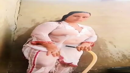 Desi Horny Aunty Gosol video